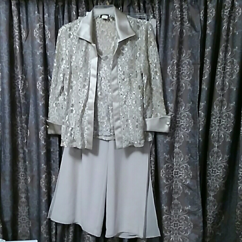 Classic Evening 3 piece outfit
